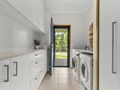 21 Woodglen Court, Samford Valley