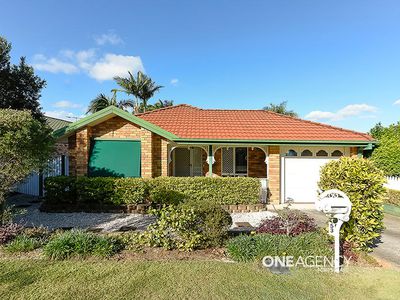 53 Jindabyne Cct, Forest Lake