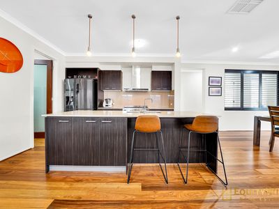 18 Eltham Parade, Wyndham Vale