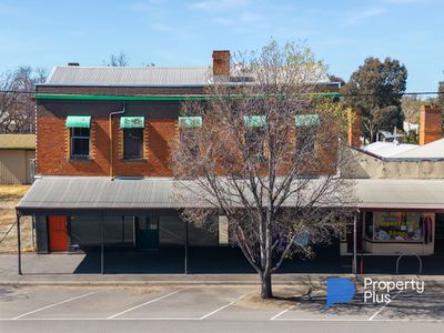 100 Railway Road, Elmore