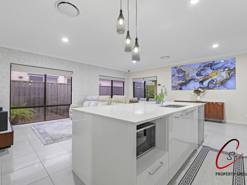 17 Lockwood Way, Aveley