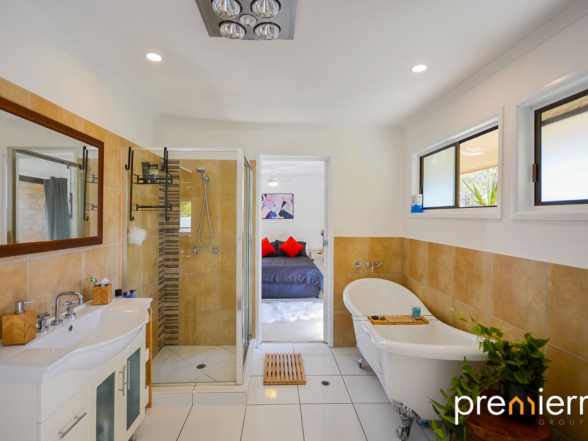 6 Irving Court, Collingwood Park