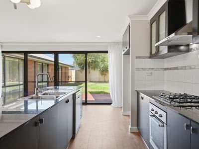 26 Januk Turn, South Guildford