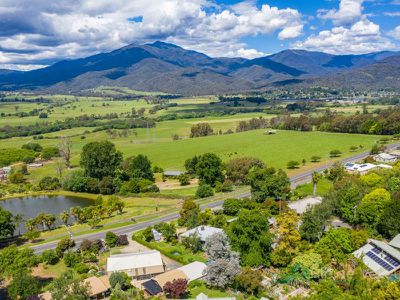 13 Kiewa Valley Highway, Tawonga South