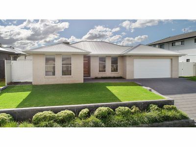 9 Ellenborough Avenue, Dubbo