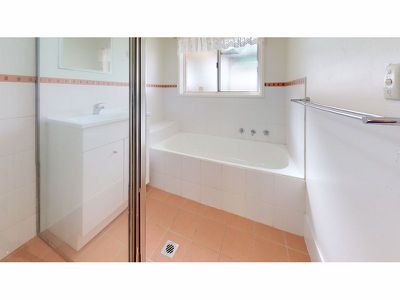 111 Baird Drive, Dubbo