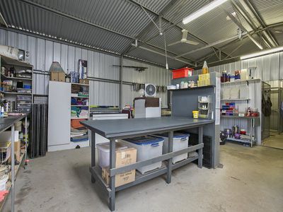 9 Lewis Road, Heathcote
