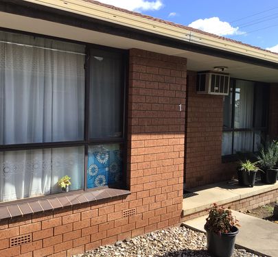 1 / 24 Pollard Street, Seymour