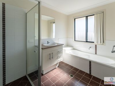 54 Vivian Hancock Drive, North Booval