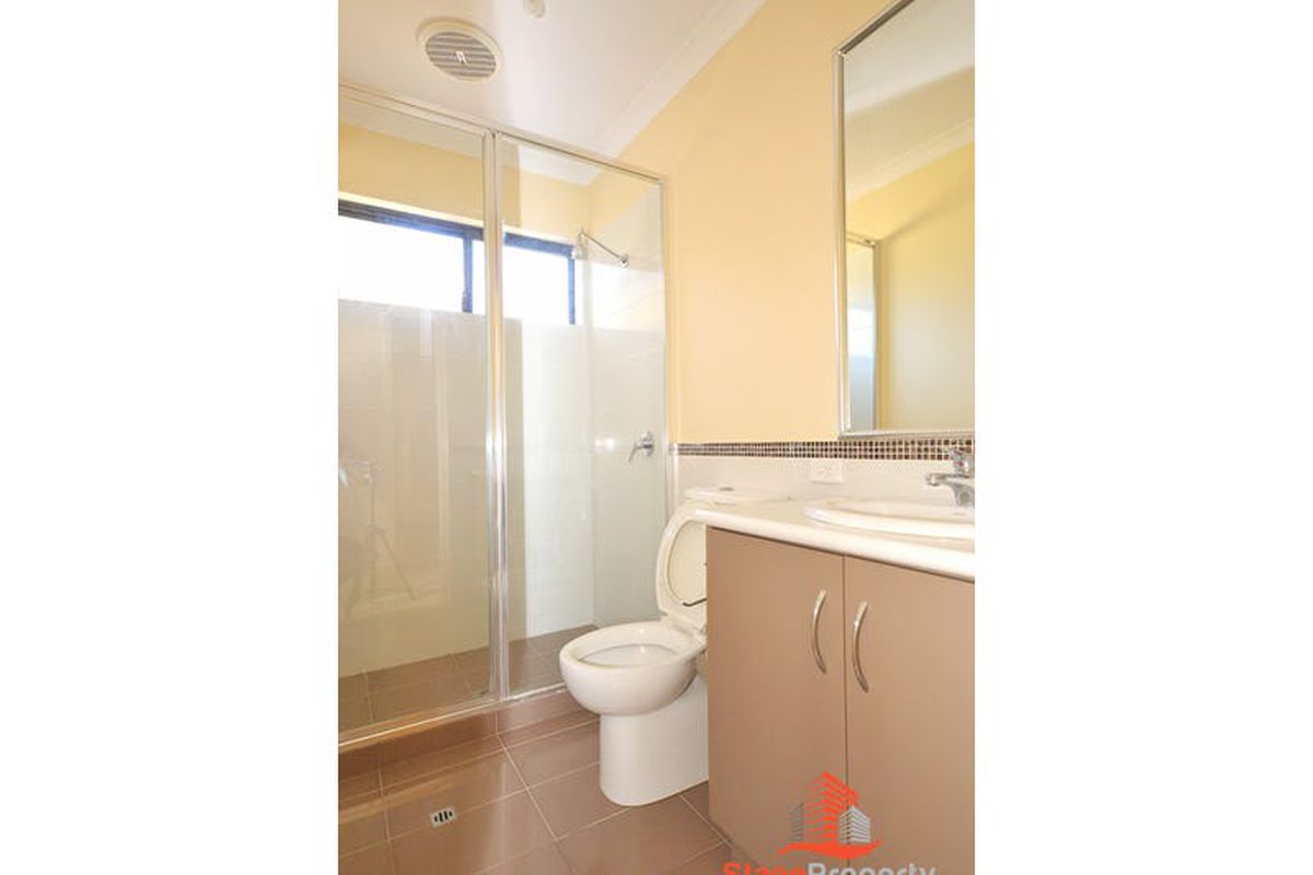 1B Farina Drive, Yokine