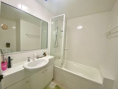 5 / 8-14 Munro Terrace, Mooroobool