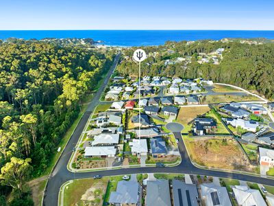 4 MCKENZIES CRESCENT, Malua Bay