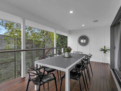 37 Chapman Place, Oxley