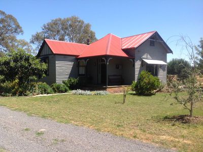 38 McCrackens Road, Locksley