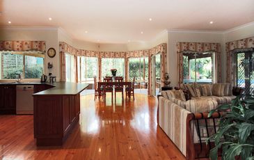 8 Grove Gardens, Berwick