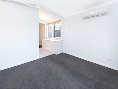 36 Hellmund Street, Queanbeyan West