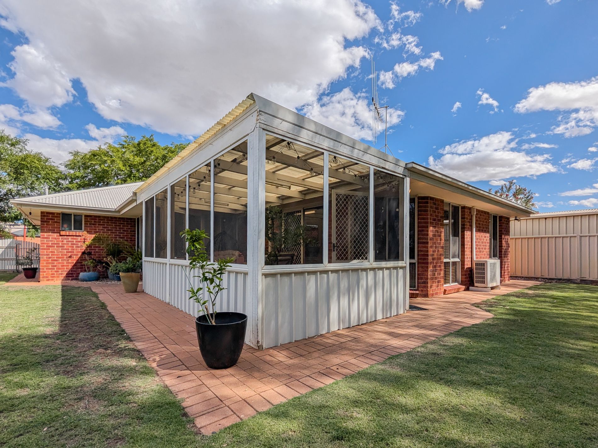 26 Currawong Court, Murray Downs