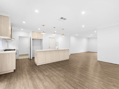 14 Brampton Road, Wandi