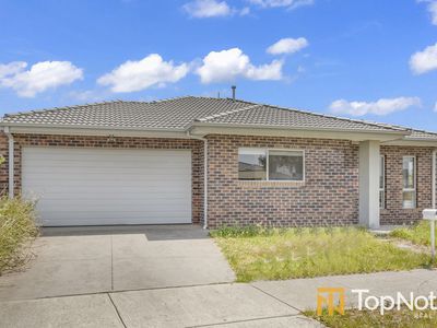 15 Natural Drive, Craigieburn