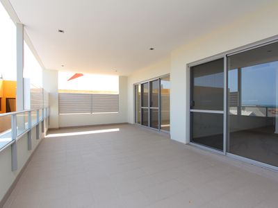 2/201 Anchorage Drive, Mindarie