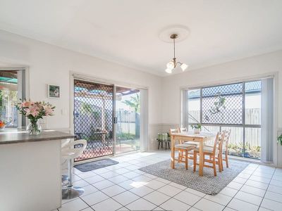 5 Tia Lane, Forest Lake