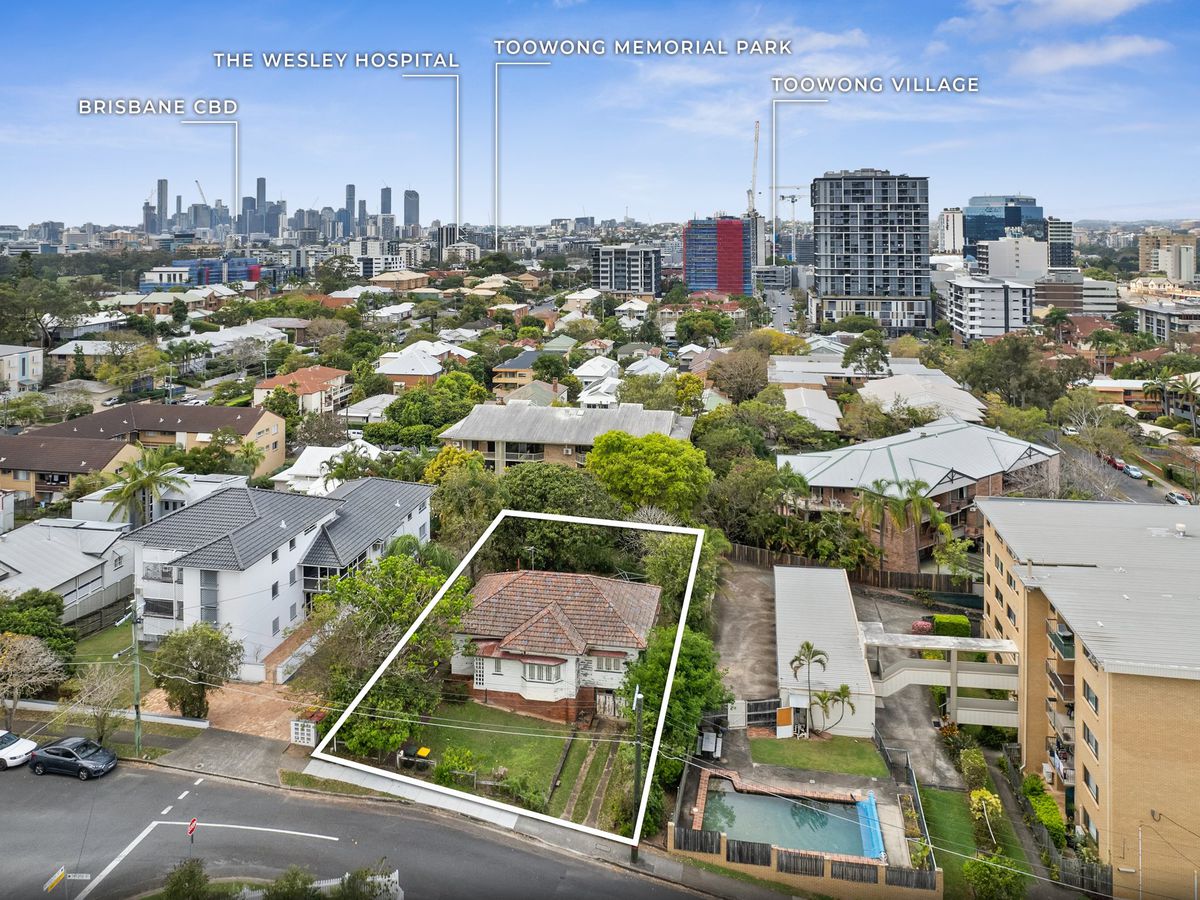 18 Okeden Street, Toowong