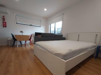 8 / 7 Swanston Street, Heidelberg Heights