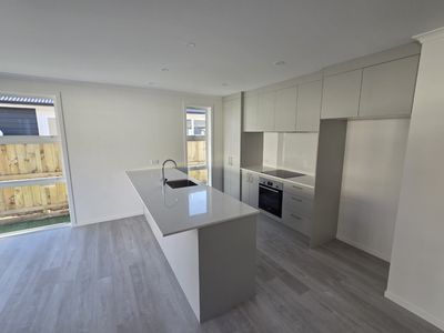 3/70 Thompson Street, Leamington