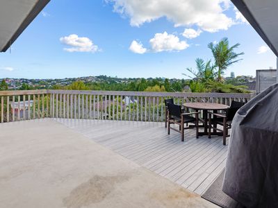 52 Chelsea View Drive, Chatswood