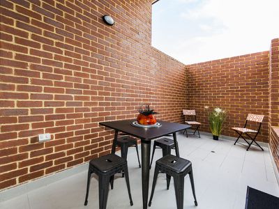 12 / 33 Windsor Street, Perth
