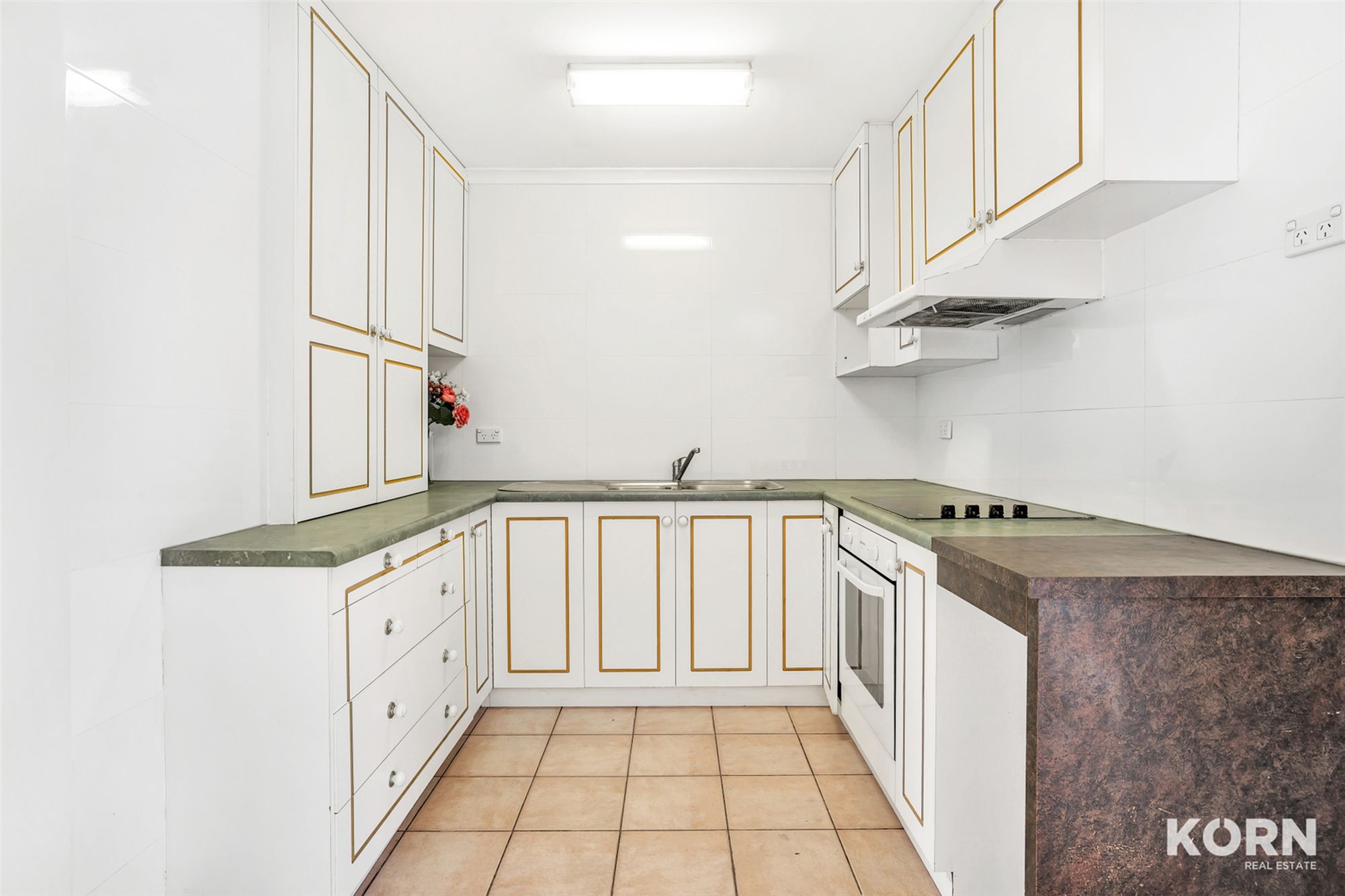4 / 12 West Street, Hectorville