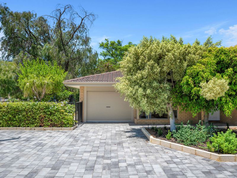 1 / 9 Durant Way, Brentwood