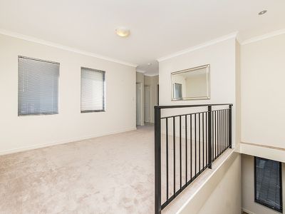 24 Waddell Road, Palmyra