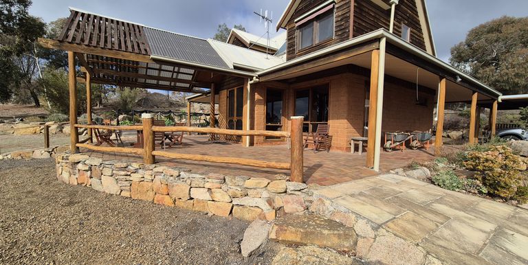 232 Gap Road , Longwood East