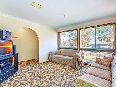 82 Walmer Avenue, Sanctuary Point