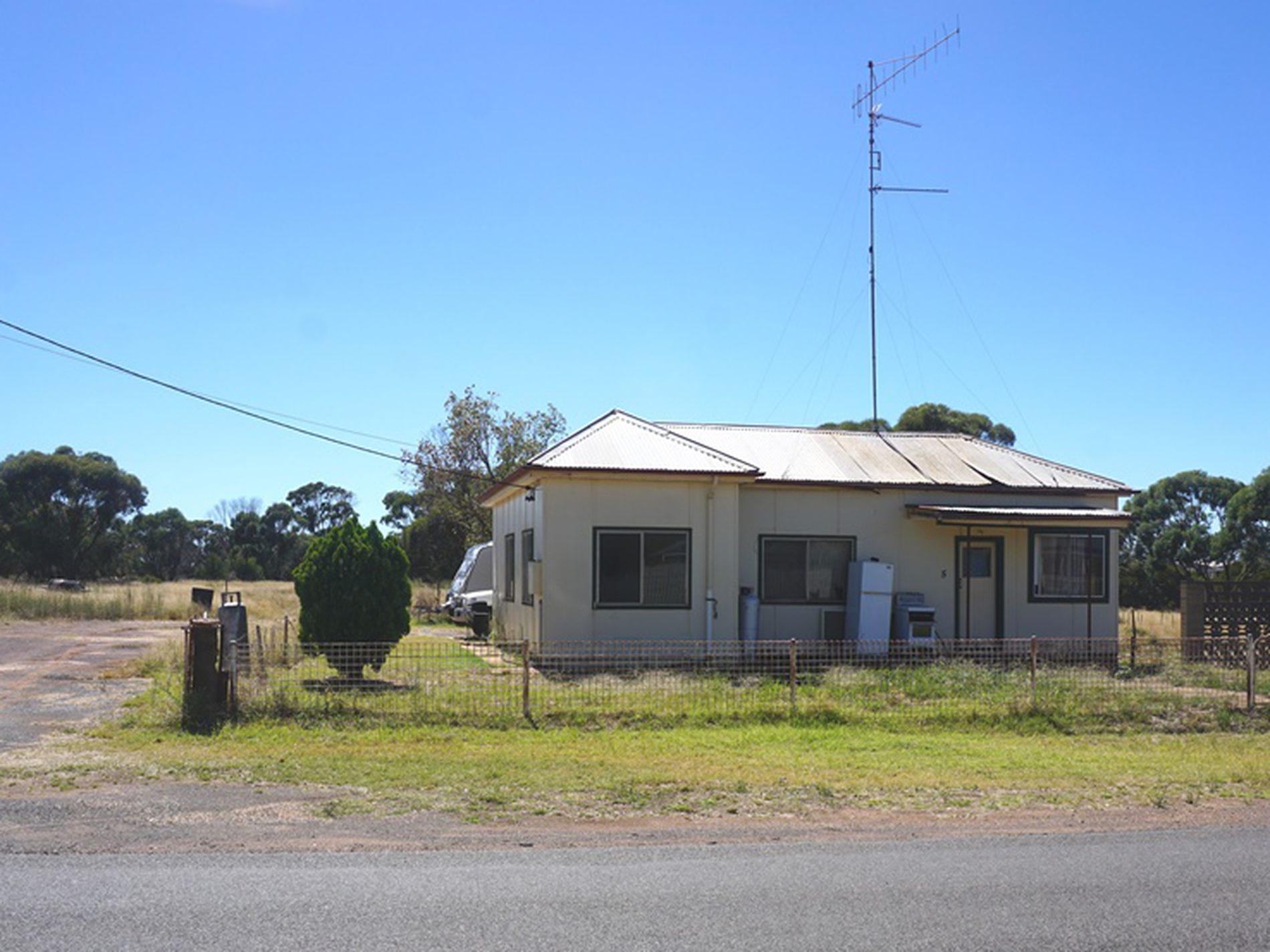 3 Dumaresq Street, West Wyalong