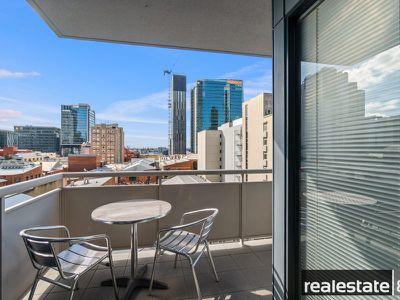 4J  /  811 Hay Street, Perth