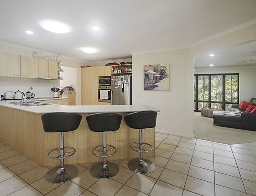 Family home in quiet cul-de-sac (Wheelchair friendly) image 7