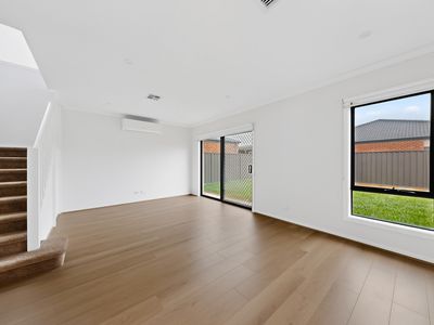 37 Royal Mile Avenue, Berwick