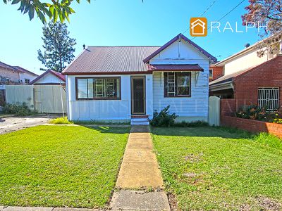 24 Dreadnought Street, Roselands