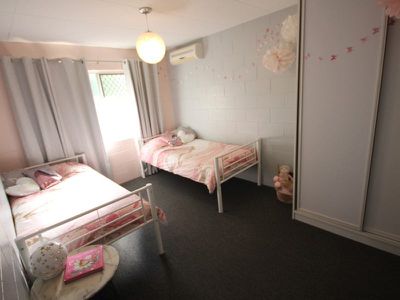 5 Princess Close, Richmond Hill