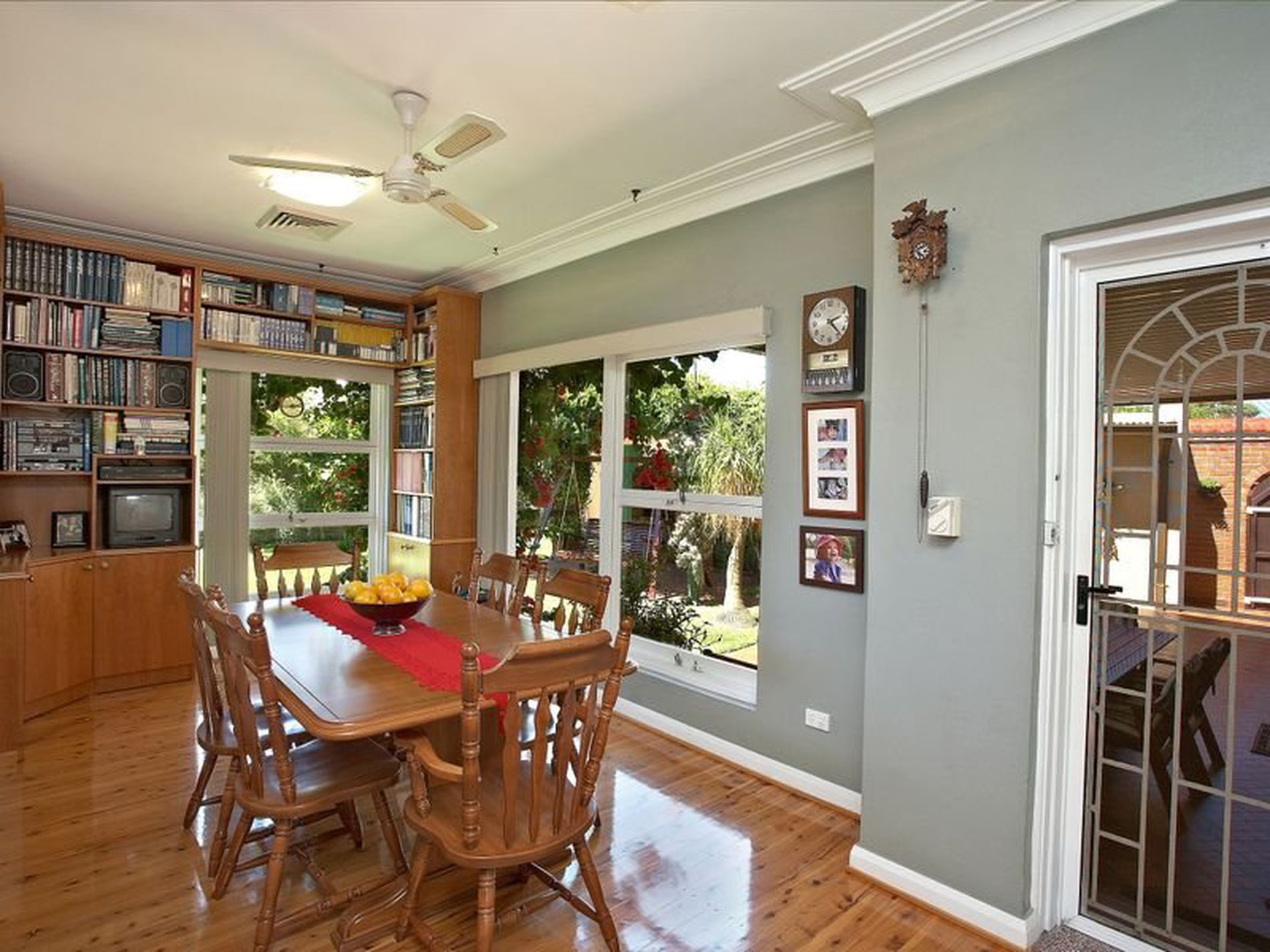 54 Smith Street, Eastgardens