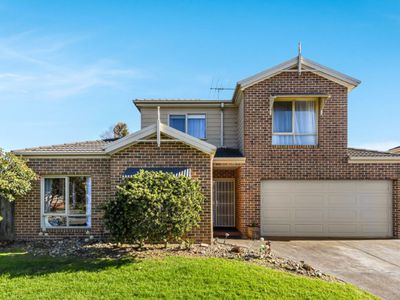 11 Hickory Drive, Narre Warren South