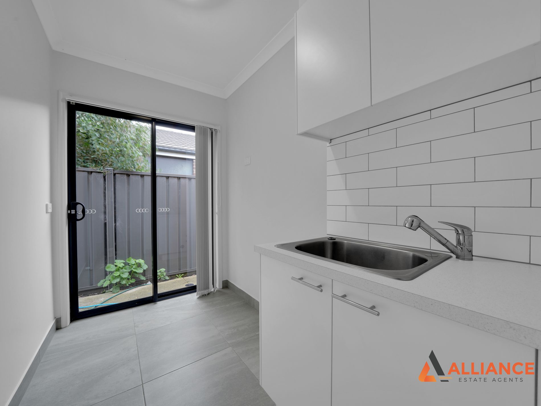 90 Bullion Avenue, Wollert