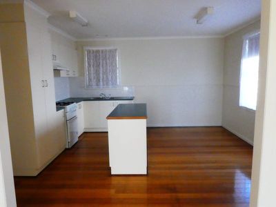 6 Martindale Crescent, Seymour