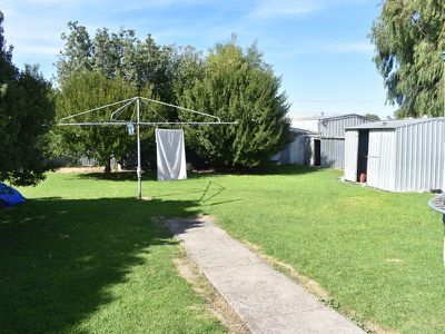 21 Bowman St, Millicent