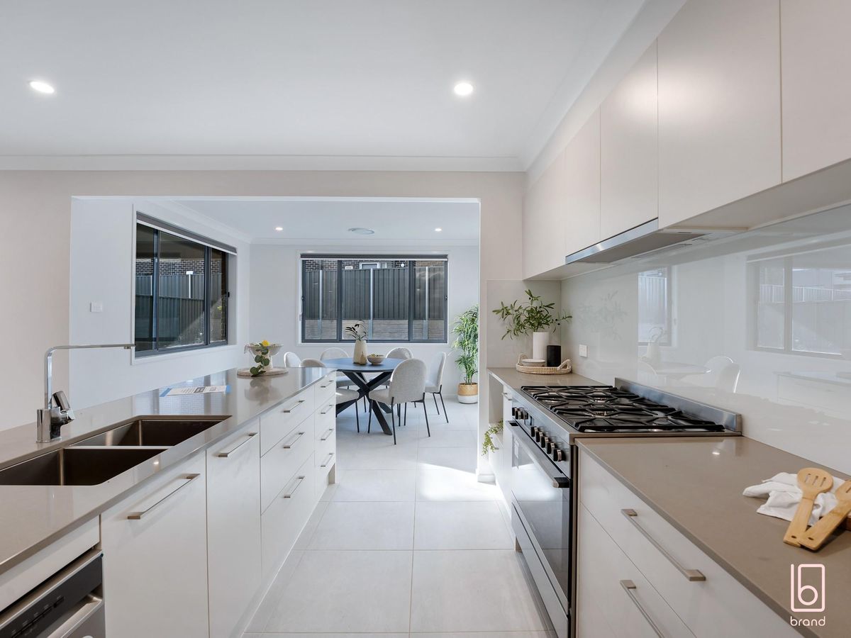 15 Marbleleaf Road, Woongarrah