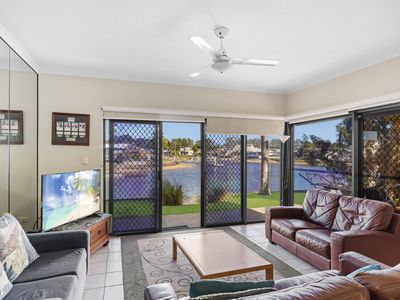1 / 27 Pangarinda Place, Mooloolaba