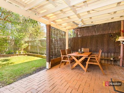 11A Mottle Grove, Woodcroft