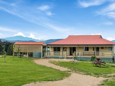1032 Old Tolmie Road, Barwite